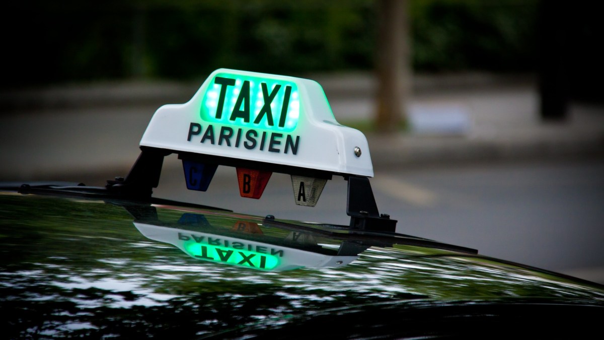 Taxis parisiens  // Source : Flickr -  ChrisGoldNY