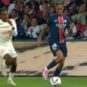 Le PSG face à Montpellier // Source : YouTube DAZN