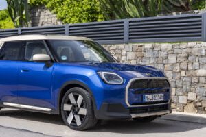 Countryman E // Source : Mini