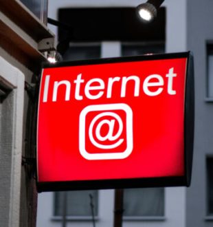 Internet // Source : Unsplash