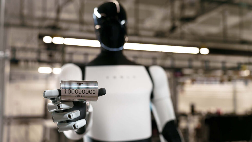 Une cellule NMC produite par Tesla // Source : Tesla