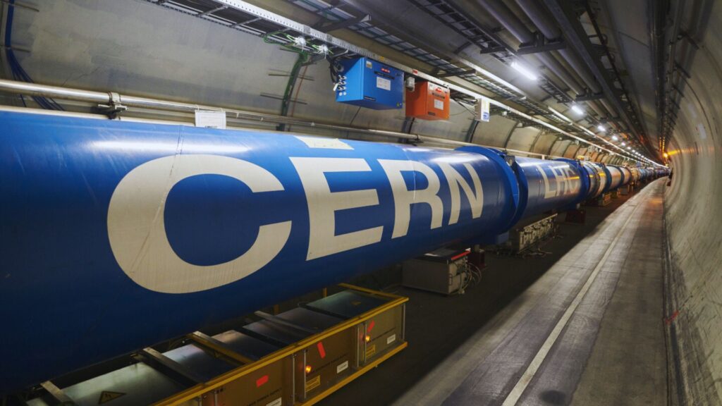 Le Grand collisionneur de hadrons, l'accélérateur de particules du CERN. // Source : Hertzog, Samuel Joseph: CERN