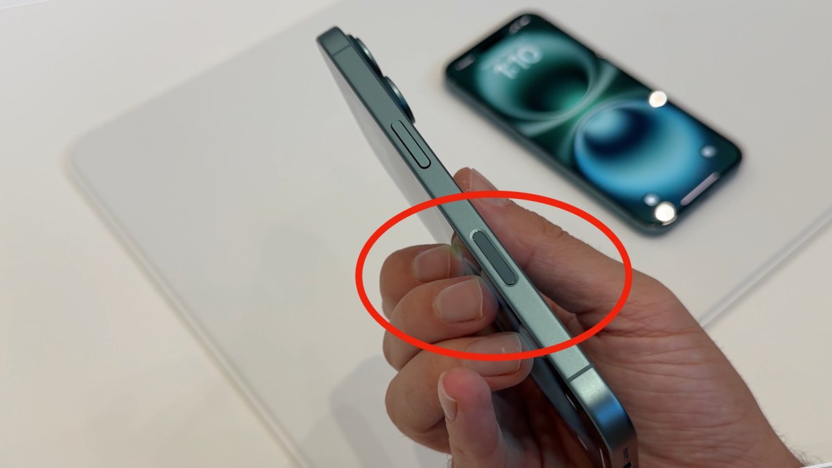 Le bouton Camera Control sur iPhone 16. // Source : Numerama