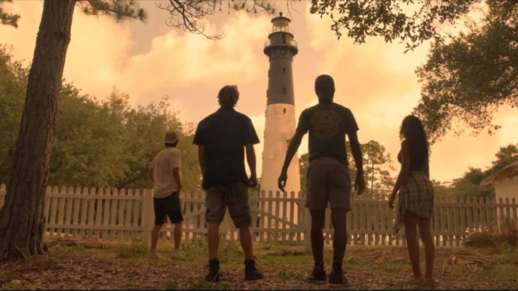 Le fameux phare d'Outer Banks // Source : Netflix