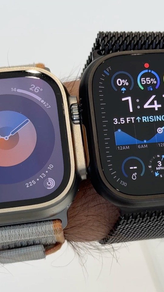 L'Apple Watch Ultra 2 reste au catalogue, désormais en deux couleurs. Elle conserve l'ancienne puce.