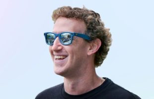 Mark Zuckerberg et les lunettes Meta Ray-Ban. // Source : Meta