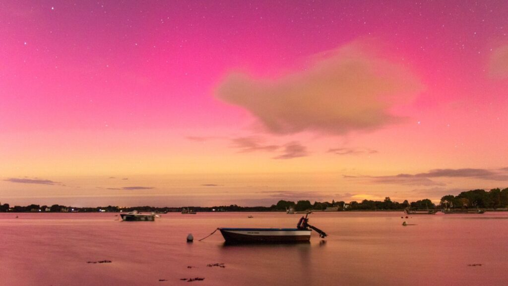 Depuis le Morbihan, en Bretagne. // Source : Via X @zimmer86915958 (photo recadrée)