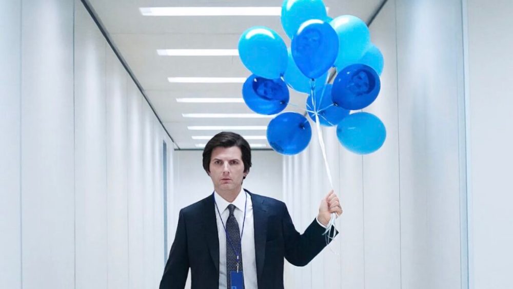 La saison 2 de Severance met en scène d'étranges ballons bleus // Source : Apple TV+