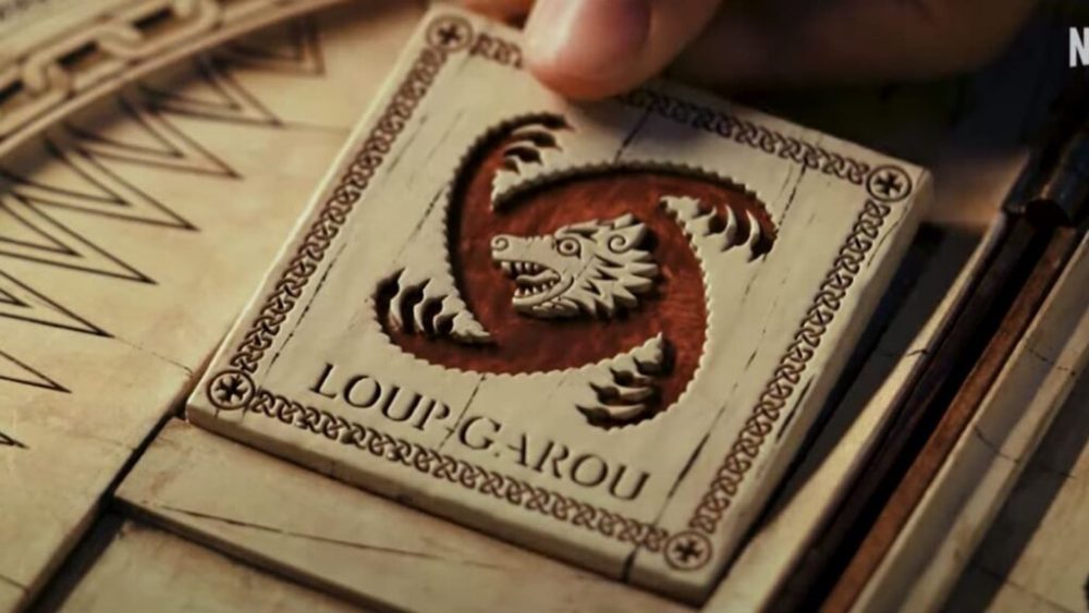 Le magnifique jeu en bois présent dans le film Loups-Garous de Netflix // Source : Netflix