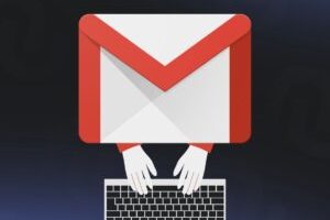 Gmail qui écrit à votre place // Source : Montage Numerama