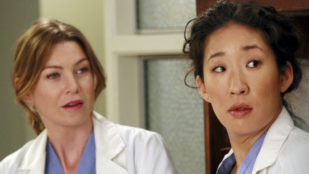 Ellen Pompeo et Sandra Oh dans Grey's Anatomy // Source : ABC