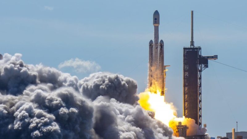 Les photos mémorables du  décollage de la fusée Falcon Heavy de SpaceX