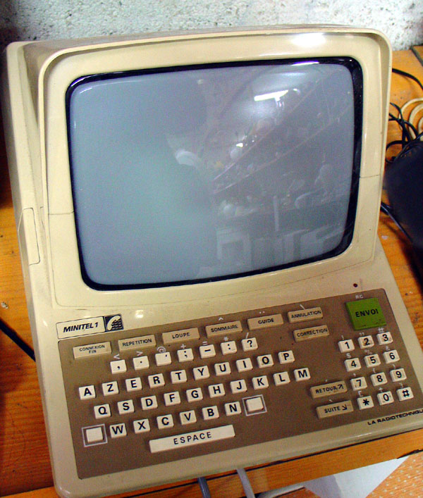 Un Minitel 1 de 1982 // Source : Wikipédia