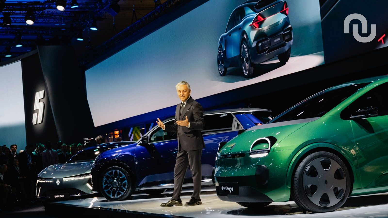 Une voiture électrique à 15 000 € produite en France : le rêve de la CGT est-il crédible ?