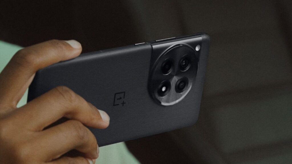 Le bloc photo du OnePlus 12R // Source : OnePlus