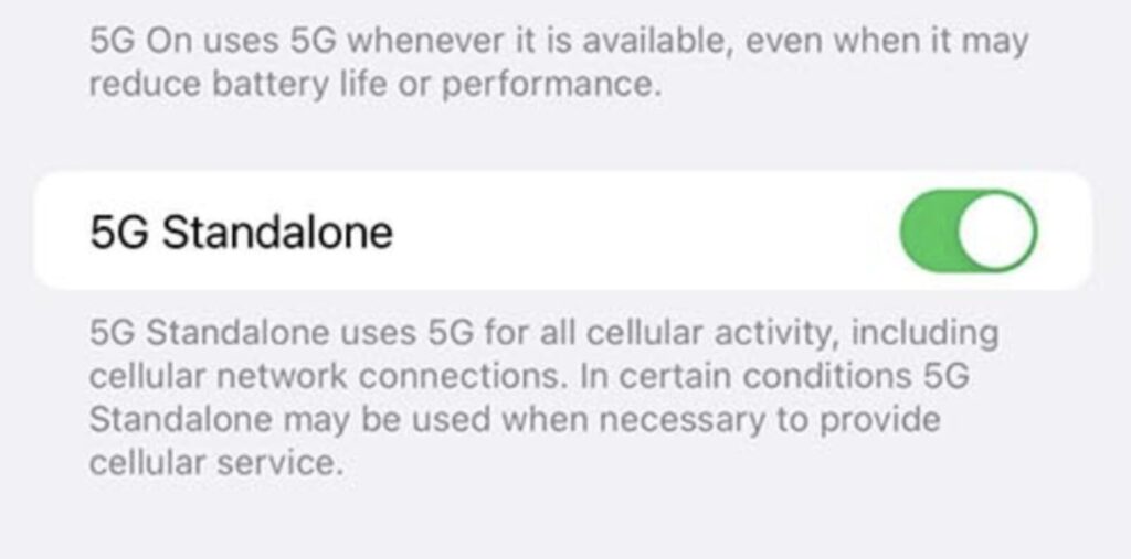 L'activation de la 5G SA dans les réglages d'un iPhone, avec un opérateur compatible (il n'y en a aucun en France aujourd'hui). // Source : Apple