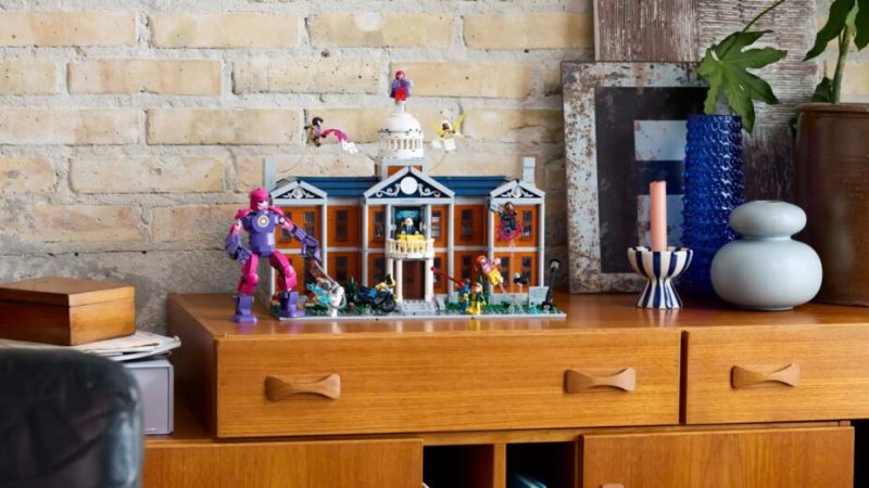 Ce Lego de la maison X-Men n’oublie pas le meilleur mème lié à Wolverine Ce Lego de la maison X-Men n’oublie pas le meilleur mème lié à Wolverine