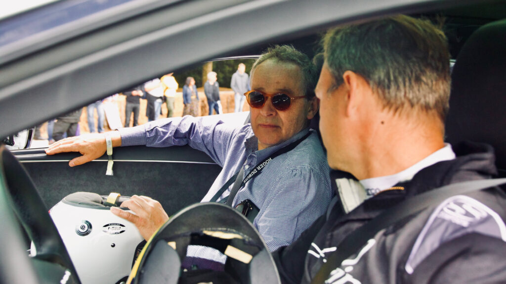 Peter Rawlinson dans une Lucid au Festival de Goodwood // Source : Lucid Motors