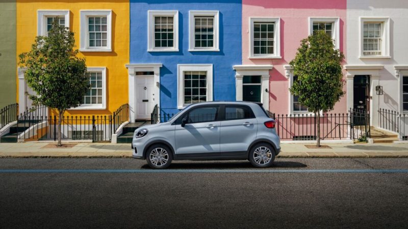 Les voitures électriques gagnent encore du terrain partout en Europe