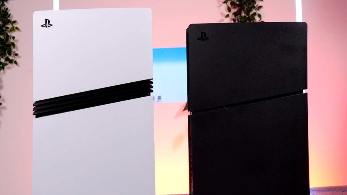 PS5 Pro et PS5 Slim // Source : Alfred Tertrais pour Numerama