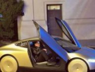 Elon Musk en passager du Cybercab au We Robot event // Source : Extrait vidéo Sawyer Merritt