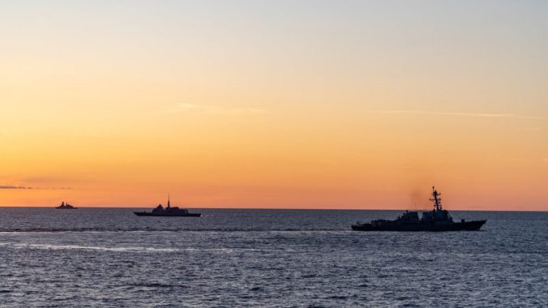 Pour protéger les câbles sous-marins, des navires de guerre de l’OTAN bientôt mobilisés  ?