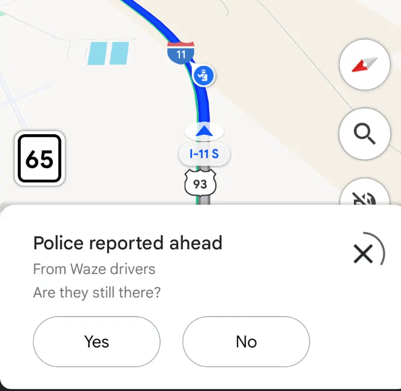 L'affichage d'un logo police signalé sur Waze, dans Google Maps.