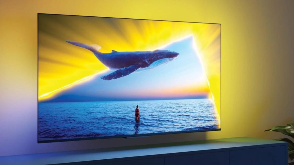 Philips Ambilight 65PUS8109 // Source : Philips