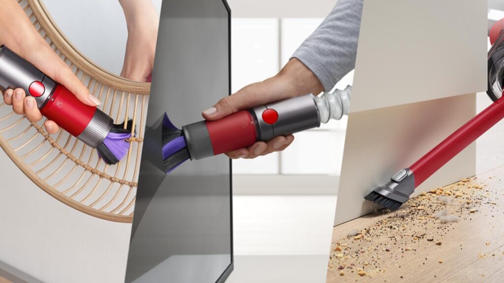 dyson v12 origin kit nettoyage minutieux // Source : Dyson