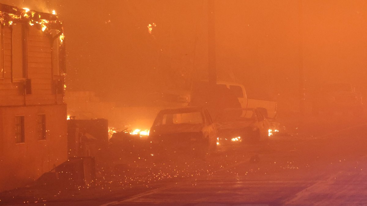 Photo de l'incendie de Palisades (Californie)  // Source : CAL FIRE_Official - Flickr