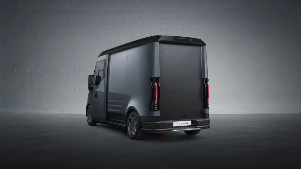 Le Flexis Step-in Van // Source : Flexis