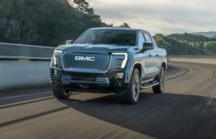 Le GMC Sierra EV Denali. // Source : GMC