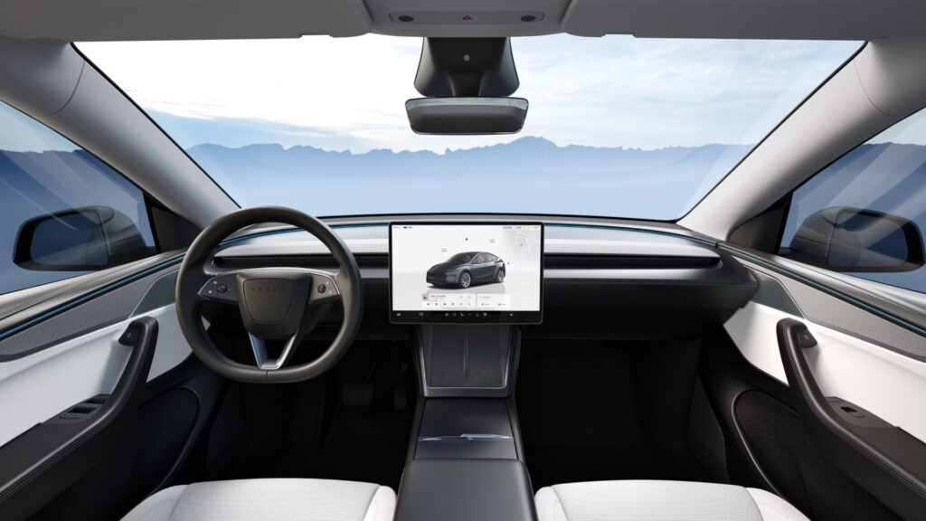 L'intérieur du Tesla Model Y 2025. // Source : Tesla