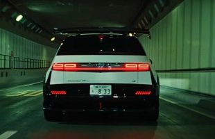 L'édition spéciale DK Edition de la Hyundai Ioniq 5 N rend hommage à une légende japonaise du drift. // Source : Capture d'écran YouTube Hyundai