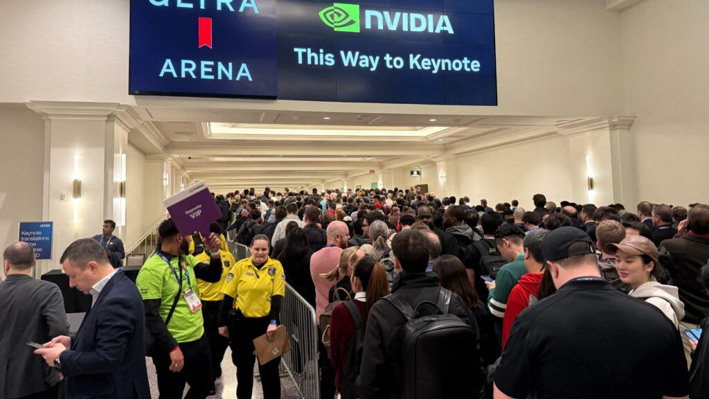 La foule pour assister à la conférence de Nvidia.