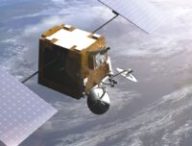 Vue d'artiste d'un satellite OneWeb. // Source : Flickr/CC/Eutelsat Group (photo recadrée)