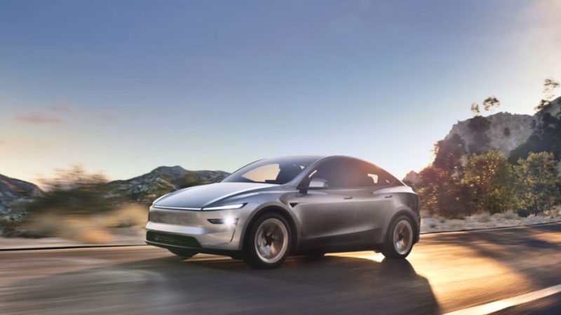 Tesla officialise le Model Y (2025) restylé : voici toutes les améliorations