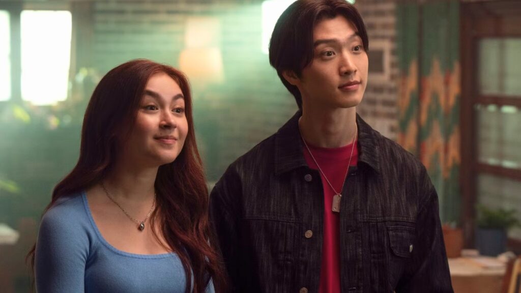 Kitty (Anna Cathcart) et Min Ho (Sang Heon Lee) dans la saison 2  // Source : Netflix