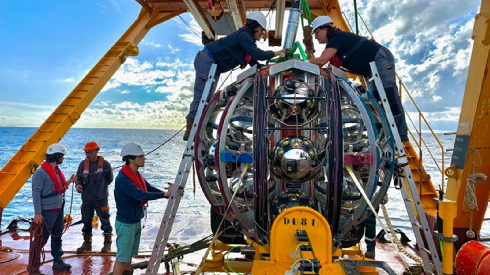 Une particule fantôme à l’énergie record « bouscule » les scientifiques