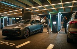 Hub de recharge Audi // Source : Audi