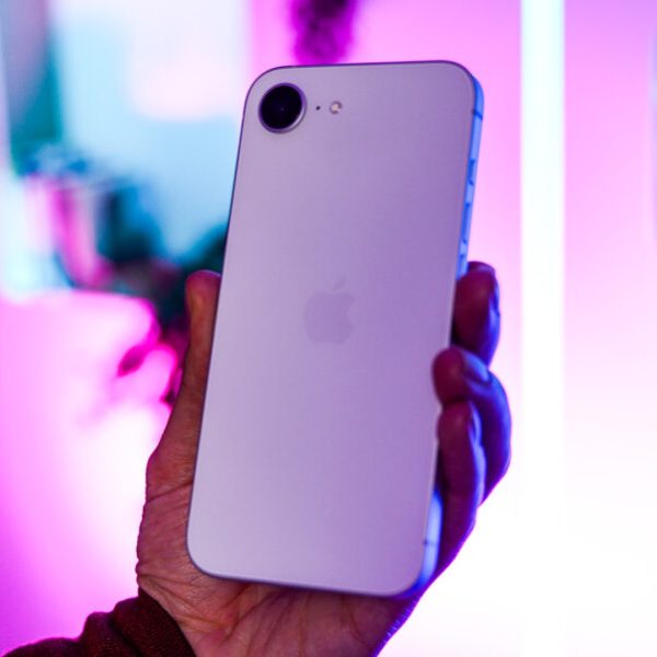 Apple iPhone 16e