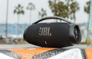 Boombox 3 // Source : JBL