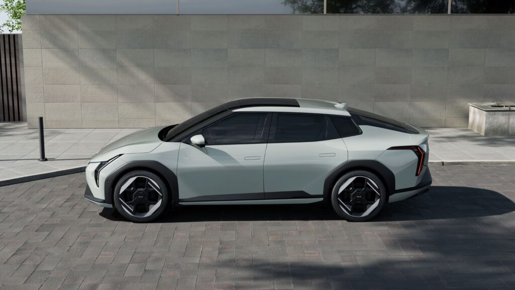 La Kia EV4 berline (2025) // Source : Kia