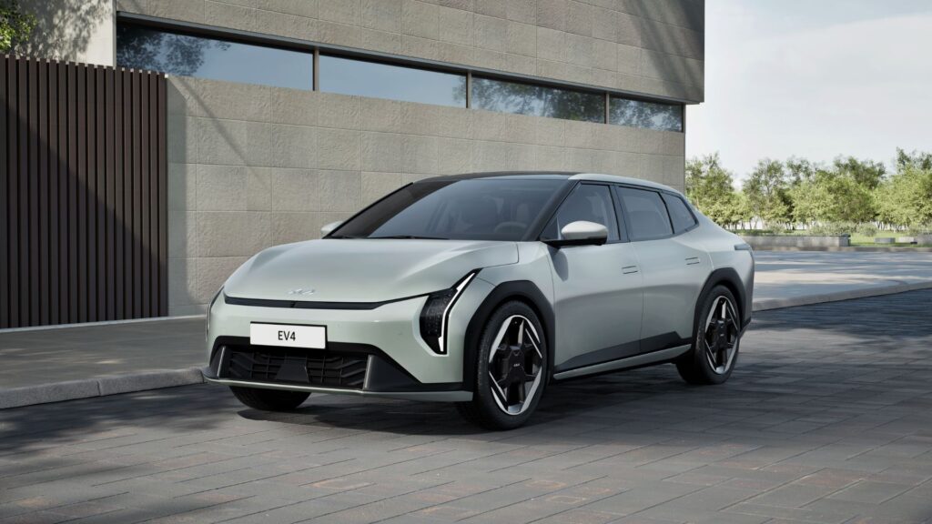 La Kia EV4 berline (2025) // Source : Kia