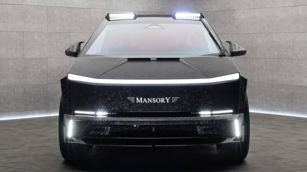 Mansory Elongation Cybertruck // Source : Mansory