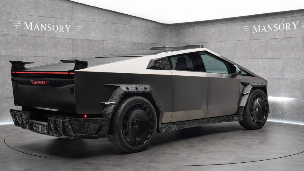 Mansory Elongation Cybertruck  // Source : Mansory