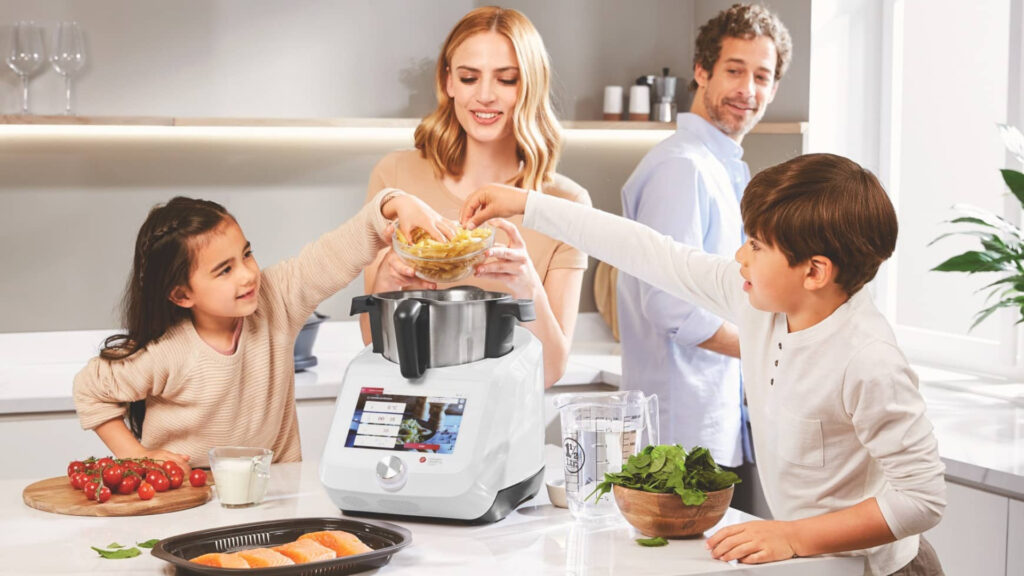 Monsieur Cuisine Smart (1) Monsieur Cuisine Smart (1)