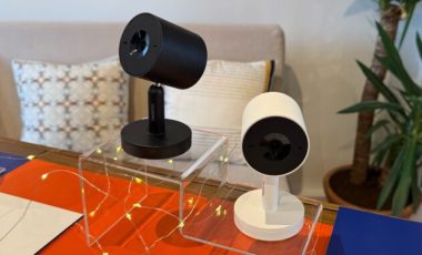 La nouvelle Netatmo Camera Intérieure Advance. // Source : Numerama La nouvelle Netatmo Camera Intérieure Advance. // Source : Numerama