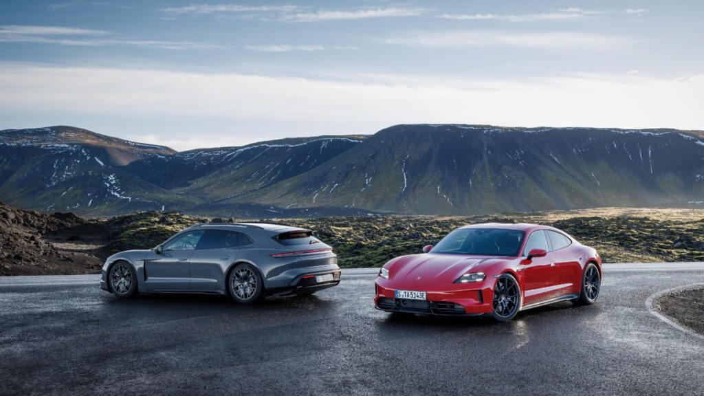 Les Porsche Taycan 4 et Taycan GTS (2025) // Source : Porsche