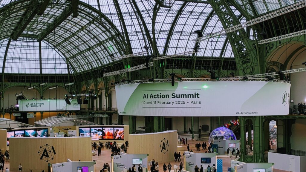 Le Grand Palais accueille le Sommet pour l'action IA. // Source : Numerama